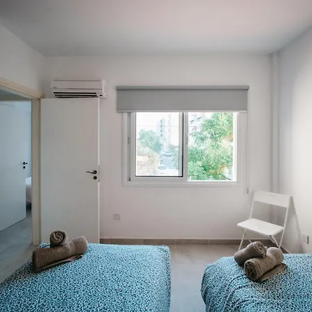 Seasunlove Apt. Apartmán Larnaca